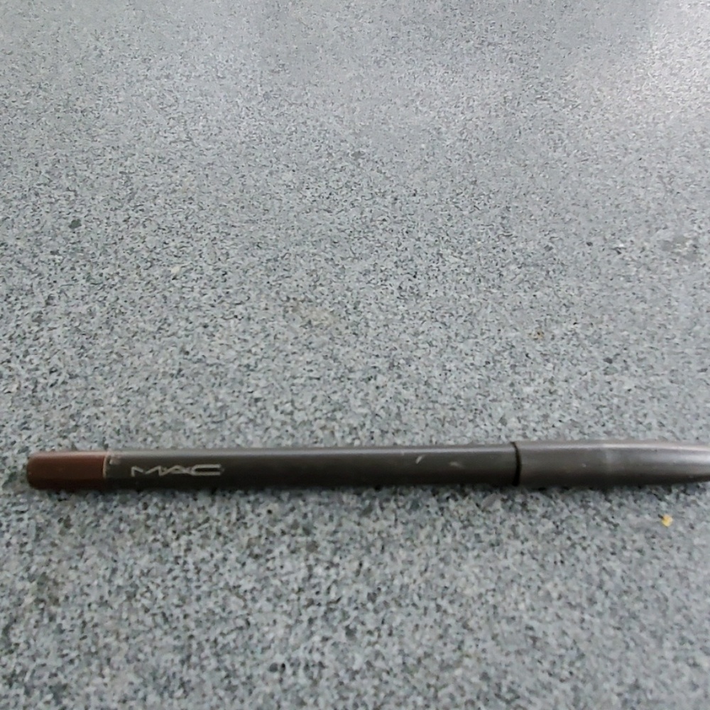 Stubborn brown pencil